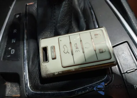 2011 Cadillac Srx Premium Collection z USA, uszkodzony, nr VIN 3GYFNFEYXBS628165